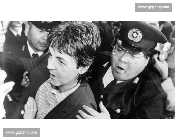 前英格兰队长保罗 - 因斯酒驾被捕:7 月 18 日将接受法庭审判 前英格兰队长保罗 - 因斯酒驾被捕:7 月 18 日将接受法庭审判