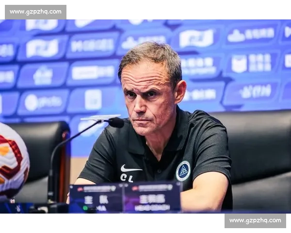 拉坦齐奥战术破解斯卢茨基，新鹏城针对性打法显成效